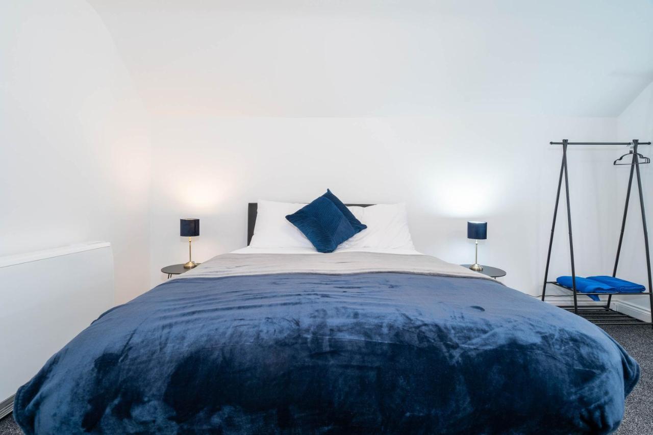 Three Bedroom Apartment- One Choice Stays Serviced Accommodation- Jewellery Quarter Birmingham Dış mekan fotoğraf