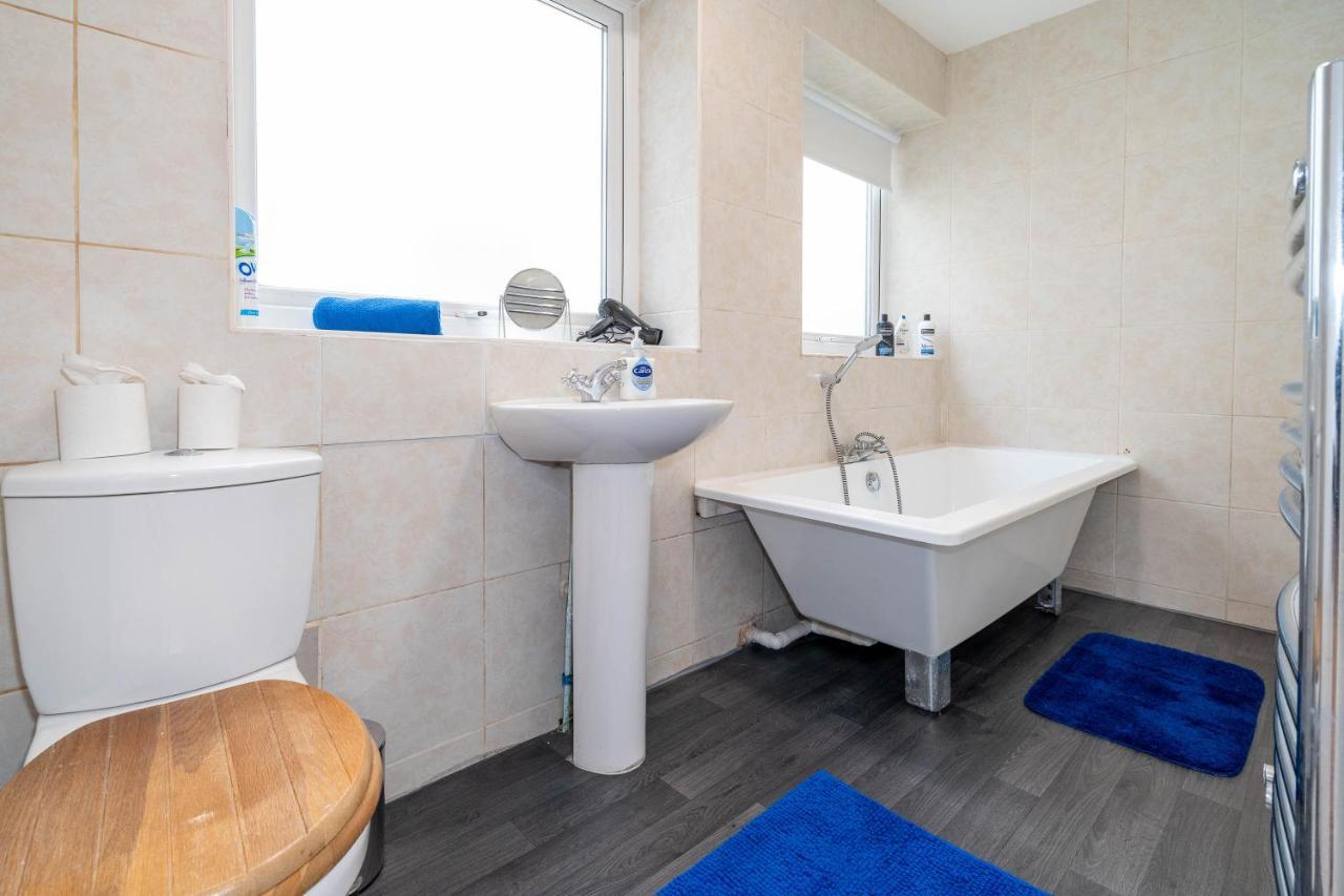 Three Bedroom Apartment- One Choice Stays Serviced Accommodation- Jewellery Quarter Birmingham Dış mekan fotoğraf
